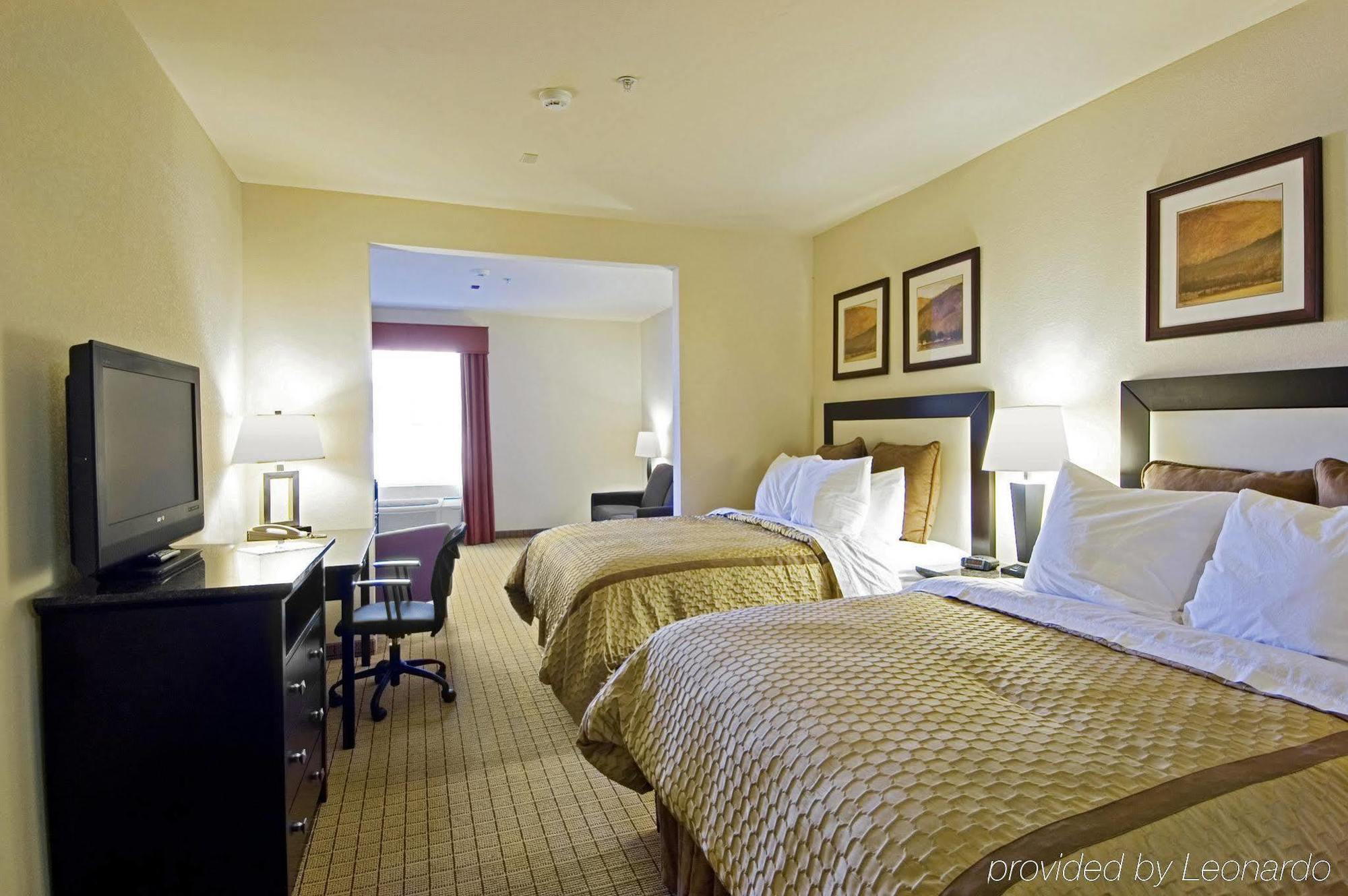 Express Inn & Suites Norman Room photo